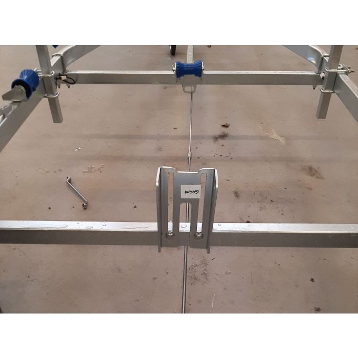 Beslag til bundrulle til Neptun Bådtrailer