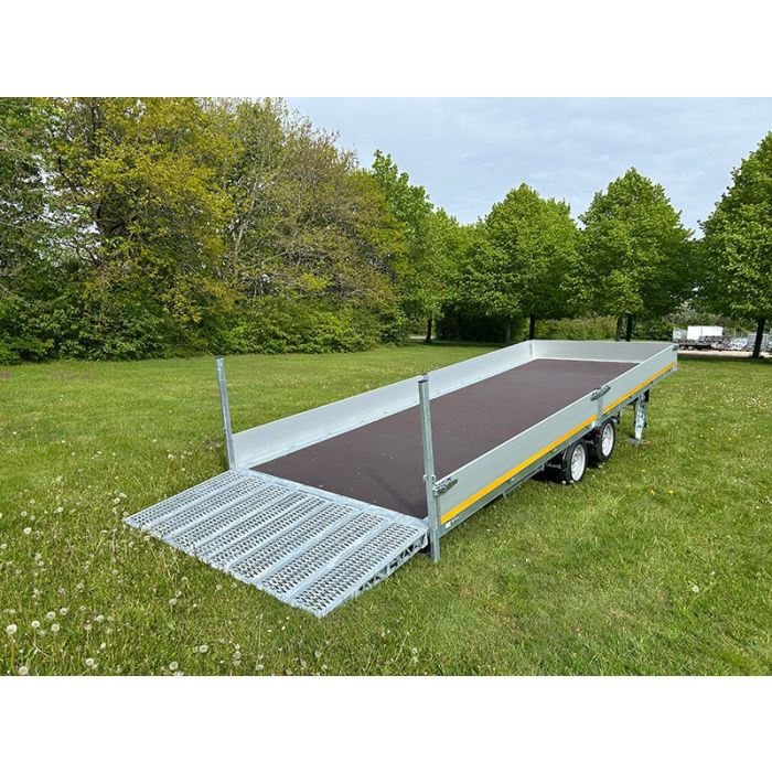 Eduard trailer 6022-3500 AKB TIP