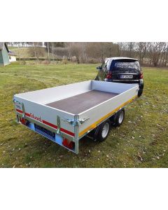 EDUARD boogietrailer 2514-10-56-2 set skr&aring;t fra siden