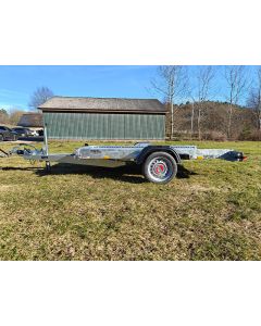 Stema Wom Senko 1300 kg - den popul&aelig;re hydrauliske s&aelig;nkebare trailer fra Stema nu med 1300 kg totalv&aelig;gt - smart til motorcykler og andre mindre maskiner