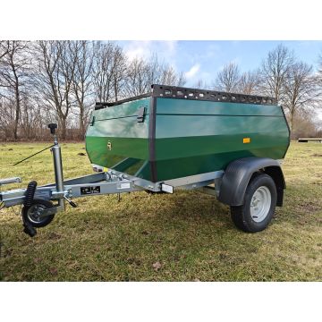Stema Retro - lille smart trailer på 750 kg totalvægt og en nyttelast på 573 kg. Fås i mange forskellige farver - her afbilledet i grå.