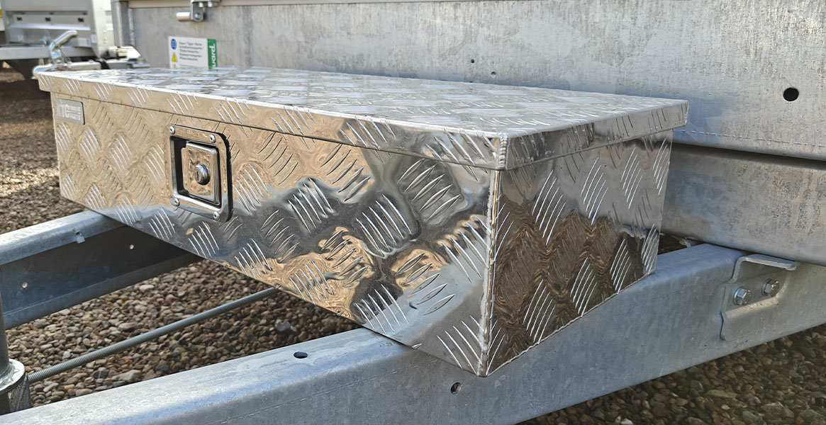 Få mere ud af din trailer ved at montere en alu værktøjskasse